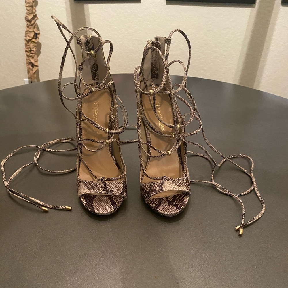 High heel sandals